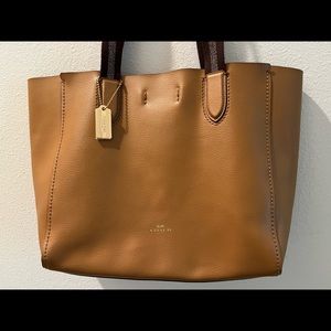 Coach bag. No spots